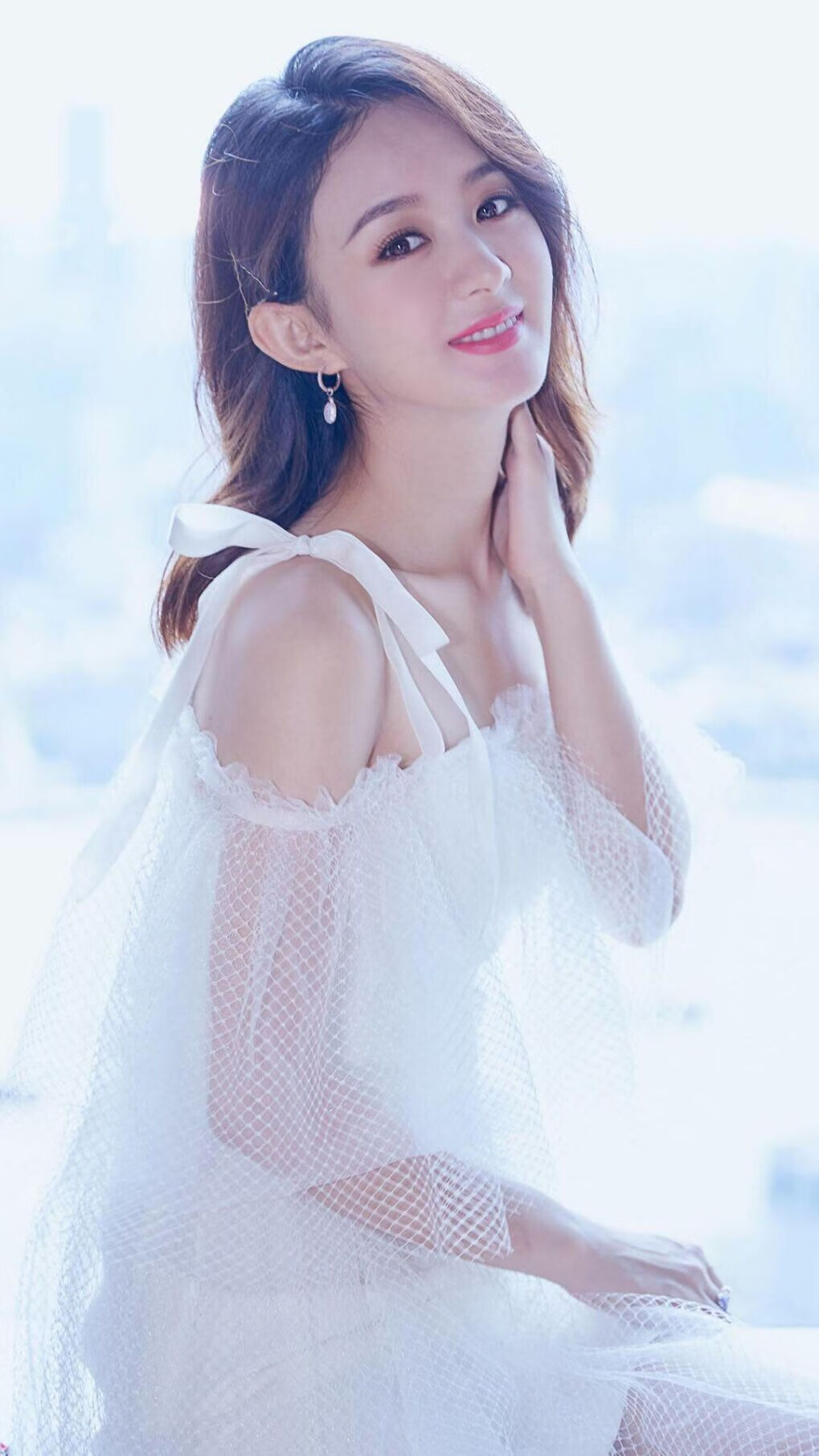 世界杯之夜，唯独他的球场下着雪