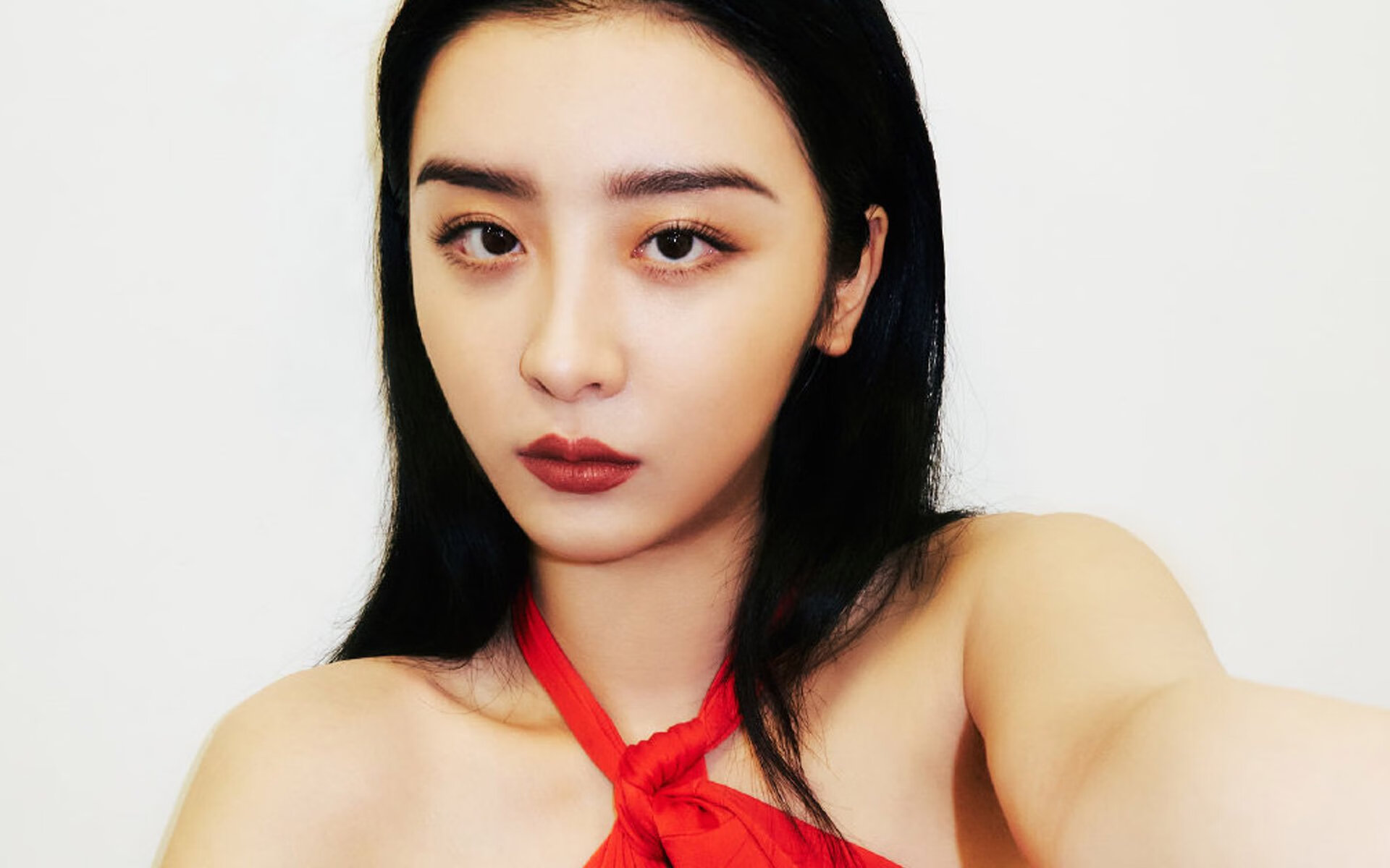 平行宇宙对决，厄瓜多尔如何用埃及式艺术击碎了埃及，并借来C罗完成致命一击？