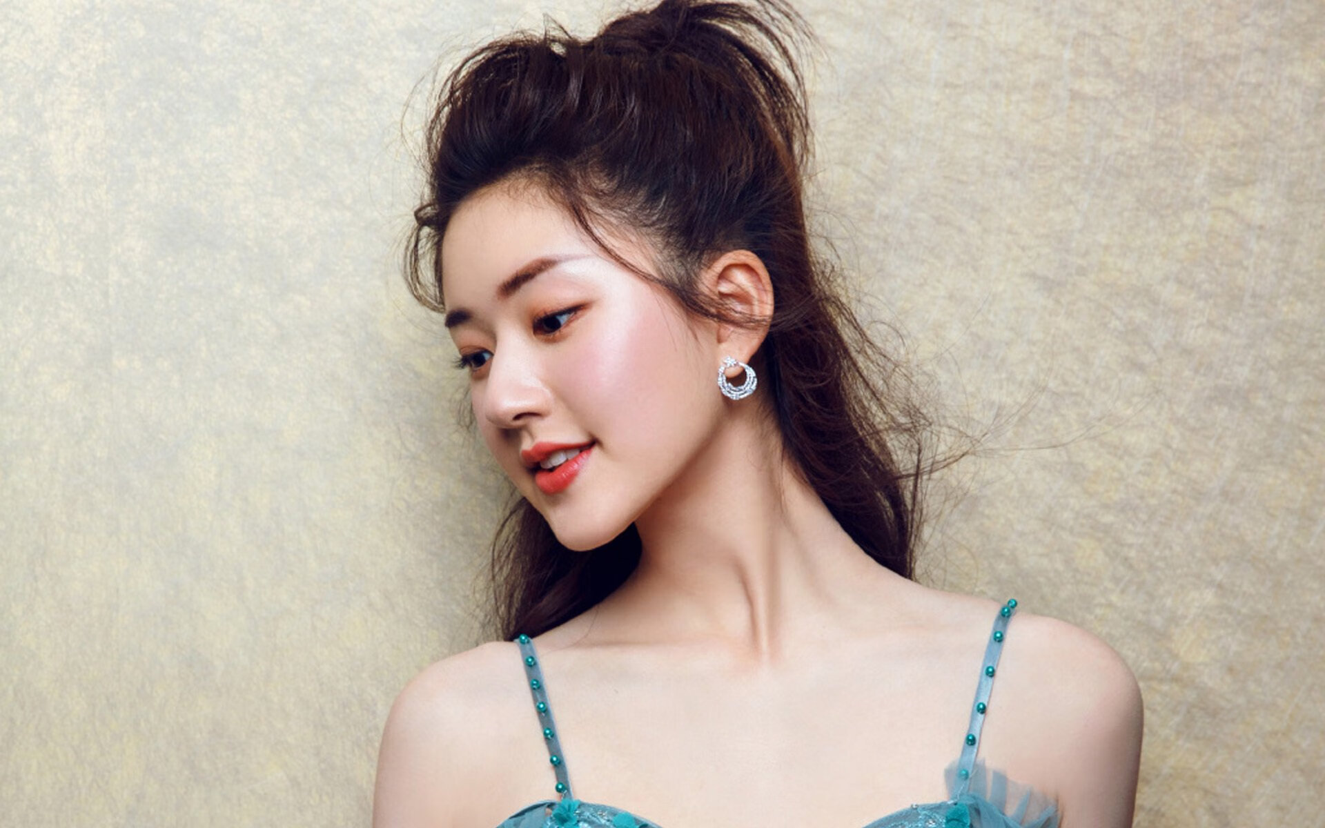 跨洋对话，塔图姆化身上海奇兵助雄鹿战胜上海队