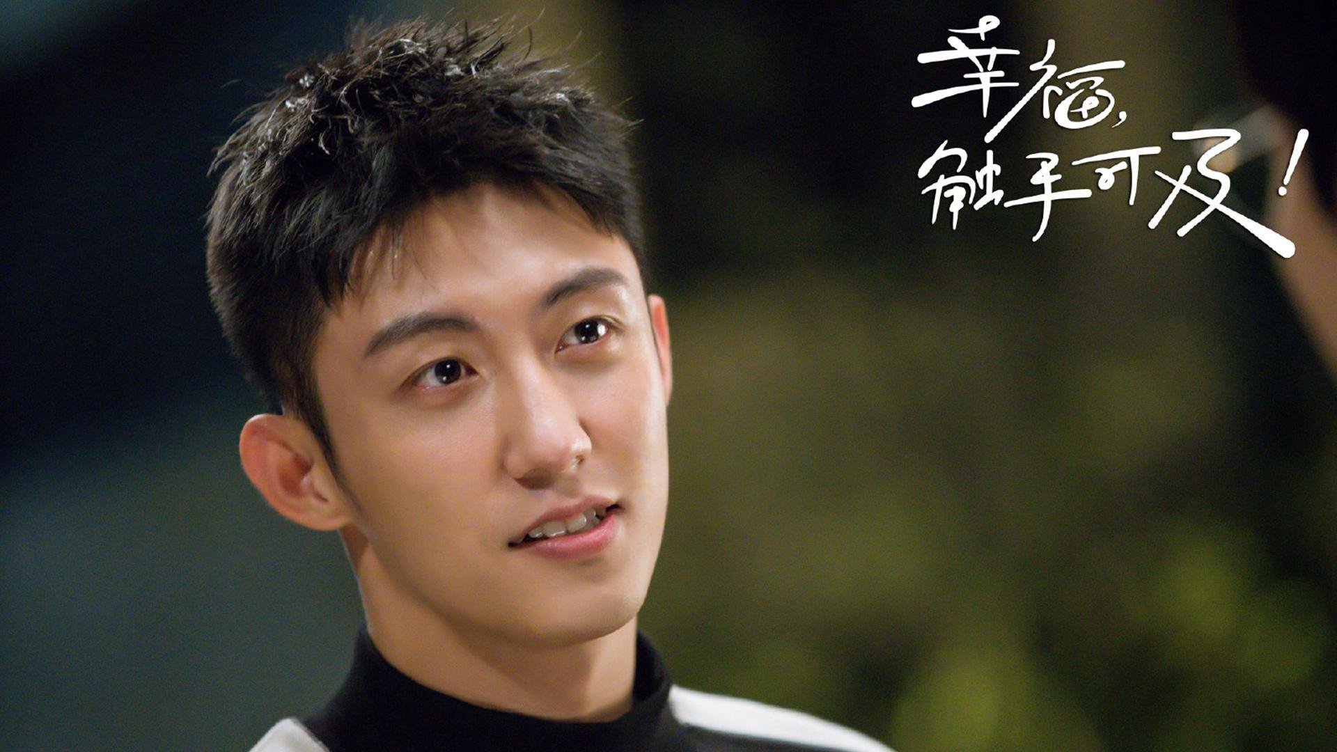 超现实的篮球夏夜，当亚尼斯·阿德托昆博为马刺终结上海大鲨鱼