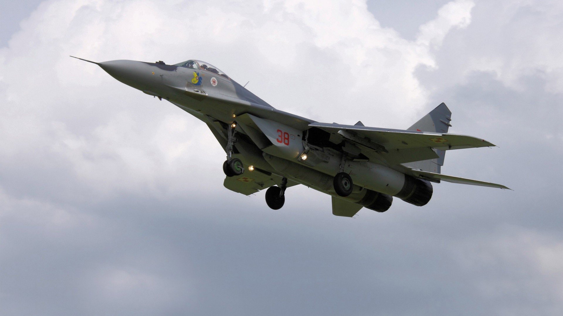 开云-双面防守革命，步行者团队绞杀与莫兰特个体锁死的篮球新解